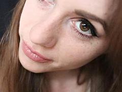 Enthousiasteling, Alleen, Tieten likken