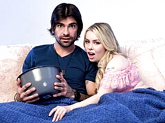 18 jaar, Grote kont, Grote lul, Pijpbeurt, Hondjeshouding, Natuurlijke tieten, Tiener, Tieten likken