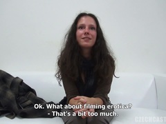 Braunhaarige, Tschechisch