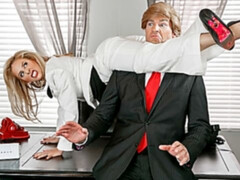 デカ尻, 黒人, ブロンド, 手コキする, ハードコア, 異人種間, 淫乱熟女, オッパイの