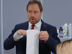 Anaal, Kont, Europees, Kort haar, Rok, Sokken, Tatoeage, Strak