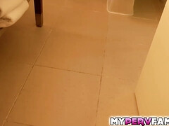 Grosse titten, Braunhaarige, Schwanz, Hundestellung, Hardcore, Hd, Latina, Pov