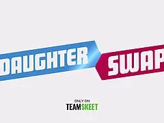 18 jaar, Amerikaans, Universiteit, Sperma, Sperma shot, Diep in de keel, Hd, Orgie