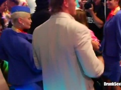 Amateur, Mamada, Cfnm, Hembra, Fiesta, Ducha, Intercambio de parejas, Mojado