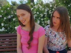 Grosse bite, Sucer une bite, Poilue, Public, Chatte, Maigrichonne, Adolescente, Nénés