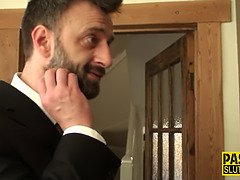 Femme couguar, Gorge profonde, Mère que j'aimerais baiser, Réalité, Criant, Rasée, Jarretelles