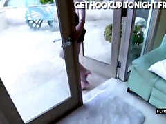 Любители, Блондинки, Глубокая глотка, Фетиш, Секс без цензуры, От первого лица, Жесткий секс, Втроем