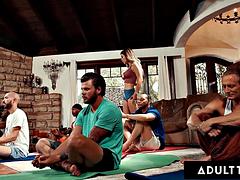 Anal, Verga grande, Mamada, Atrapados, Doble penetracion, Hd, Latina, Flaco
