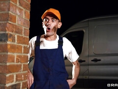 デカチン, 巨乳な, 車, なめる, 怪物, 剃毛, オッパイの, 濡れ