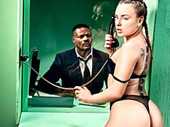 In den arsch, Grosser arsch, Grosser schwanz, Blasen, Hundestellung, Interrassisch