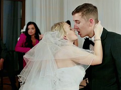 Blond, Brijd, Bedriegen, Europees, Ondergoed, Gezichtspunt, Openbaar