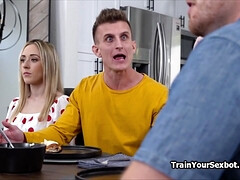 18 jahre, Grosser schwanz, Blondine, Blasen, Schwanz, Hardcore, Jungendliche (18+), Titten