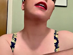 Ruining my lipstick by sucking a dildo cock
