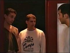 Homo, Groep, Hardcore