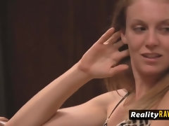 Amateur, Blonde, Brunette brune, Couple, Mère que j'aimerais baiser, Orgie, Softcore, Echangistes