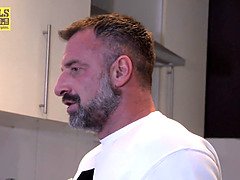 Минет, Грудастые, Член, Собачьи, Реалити, Жесткий секс, Сквиртинг, Чулки