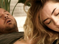 Blonde, Sucer une bite, Fessée