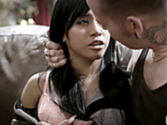 Asiatique, Petite femme