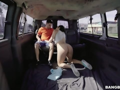 Grote kont, Pijpbeurt, Autobus, Sperma in mond, Hondjeshouding, Hardcore, Latijnse vrouw, Rijden