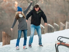 Blonde, Sucer une bite, Doigter, Branlette thaïlandaise, Léchez, Rasée, Maigrichonne, Adolescente