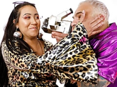 Любители, Спальня, Большой член, Минет, Брюнетки, Латиноамериканки, Милф, Беременная