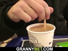 Большая жопа, Минет, Дедушка, Бабушки, Огромные размеры, Зрелые, Реалити, Наездница