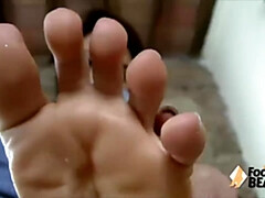 Italian scene with natural sweetie from Foot Fetish Beauties