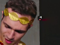 In den arsch, Blasen, Schwul, Sporthalle, Handjob, Tätowierung