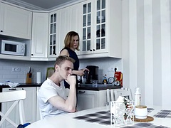 ブロンド, エロ熟女, フェティッシュ, 露出狂, 下着, 淫乱熟女, ロシア人, 生徒