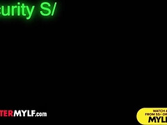 Blonde, Doigter, Masturbation, Mère que j'aimerais baiser, Bureau, Pov, Maigrichonne, Nénés