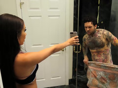 Cuarto de baño, Tetas grandes, Negro, Corridas faciales, Interracial, Mamá, Ducha, Mojado