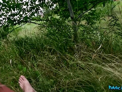 Blondine, Blasen, Tschechisch, Europäisch, Handjob, Geld, Im freien, Titten