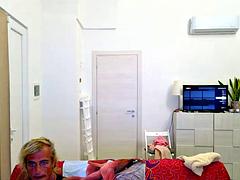 Blasen, Britisch, Paar, Masturbation, Reif, Pov, Transfrau, Netzkamera