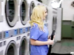 Tetas grandes, Rubia, Corridas, Corridas faciales, Hd, Ama de casa, Madres para coger, Madrastra