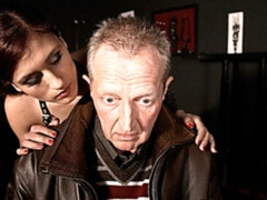 Blasen, Hundestellung, Domination, Handjob, Lecken, Muschi, Rotschopf, Rasiert