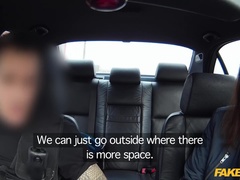 In den arsch, Blasen, Auto, Spermaladung, Pov, Arsch lecken, Hintern versohlen, Uniform