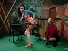 Amarrada, Polla, Penetracion con dedos, Lesbiana, Castigada, Coño, Esclavo, Puta