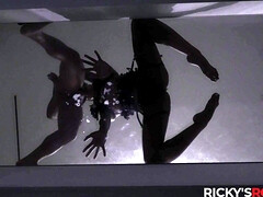 Gros seins, Noire, Sucer une bite, Éjaculation interne, Noir ébène, Lingerie, Chatte, Nénés