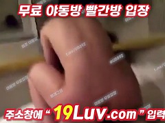 Enthousiasteling, Aziatisch, Pijpbeurt, Sperma shot, Groep, Koreaans, Masturbatie, Trio