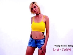 Amateur, Trastienda, Rubia, Checa, Hembra, Pov, Público, Virgen