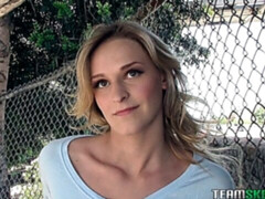 Rubia, Estilo perrito, Tetas naturales, Al aire libre, Pov, Afeitado, Flaco, Adolescente