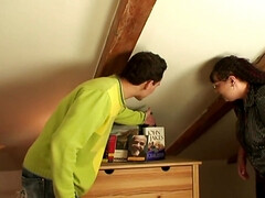 Enthousiasteling, Mooie dikke vrouwen, Grote lul, Pijpbeurt, Bruinharig, Hardcore, Hd, Rijpe lesbienne