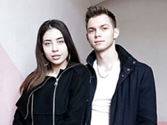 Amateur, Grosse bite, Sucer une bite, Brunette brune, En levrette, Seins naturels, Maigrichonne, Adolescente