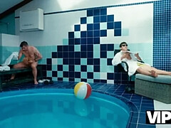 Beauté, Tromperie, Petite amie, Hd, Fille latino, Piscine, Chatte, Rasée