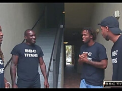 Cul, Noire, Tir de sperme, Double pénétration, Partouze, Interracial, Mature, Suçant