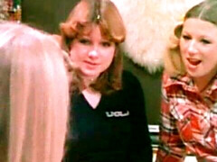 Cul, Doigter, Léchez, Rasée, Maigrichonne, Dénudage, Adolescente, Nénés