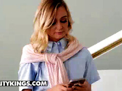 Sucer une bite, Adolescente