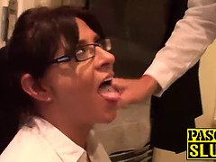 Culo grande, Tetas grandes, Mamada, Garganta profunda, Gafas, Madres para coger, Sexo fuerte