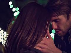 Anaal, Lieveling, Grote mammen, Pijpbeurt, Bruinharig, Handbeurt, Rijpe lesbienne, Tieten likken