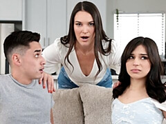 18 jahre, Grosser arsch, Grosser schwanz, Blasen, Hundestellung, Frau frau mann, Jungendliche (18+), Titten